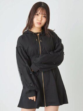 ANK ROUGE jirai kei black tulle-sleeved one piece hoodie dress w/bow details